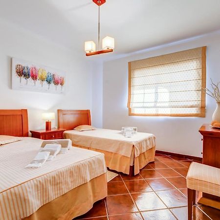 Altura Prime - 5 Suites, Private Pool And Parking, Walk To Beach Exteriör bild