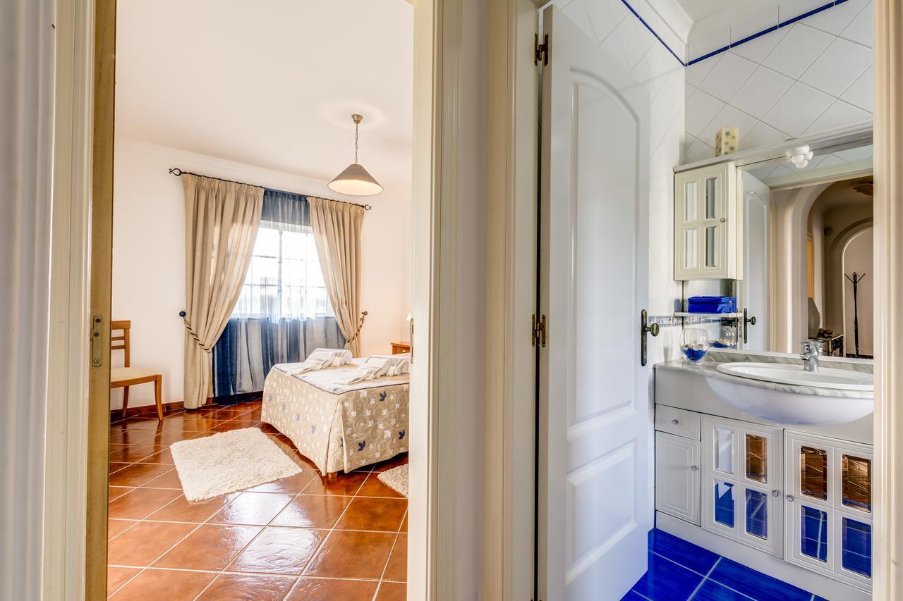 Altura Prime - 5 Suites, Private Pool And Parking, Walk To Beach Exteriör bild