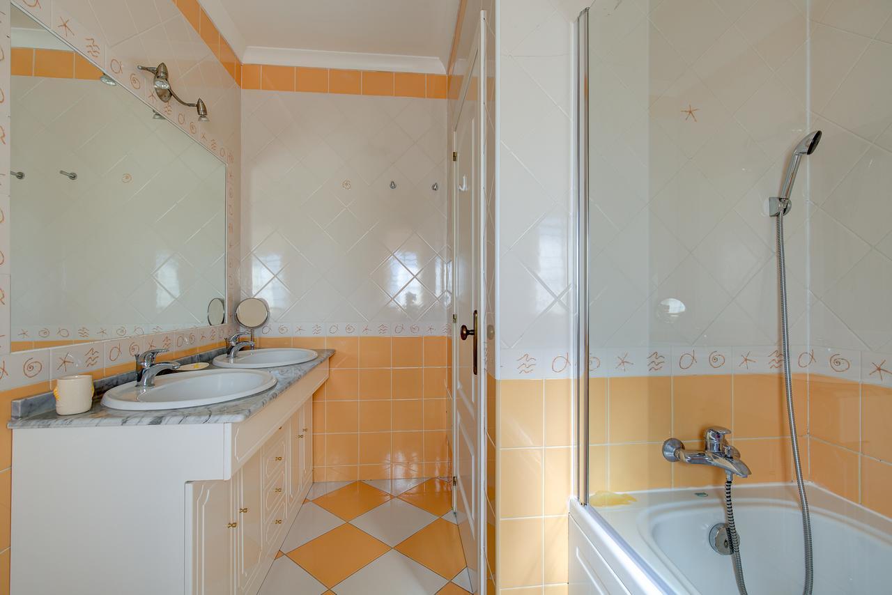 Altura Prime - 5 Suites, Private Pool And Parking, Walk To Beach Exteriör bild